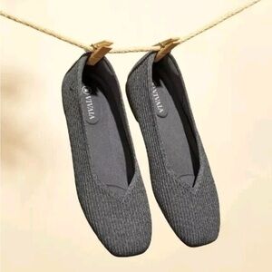 VIVAIA Margot Gray Squared toe Knit Minimalist Flats
